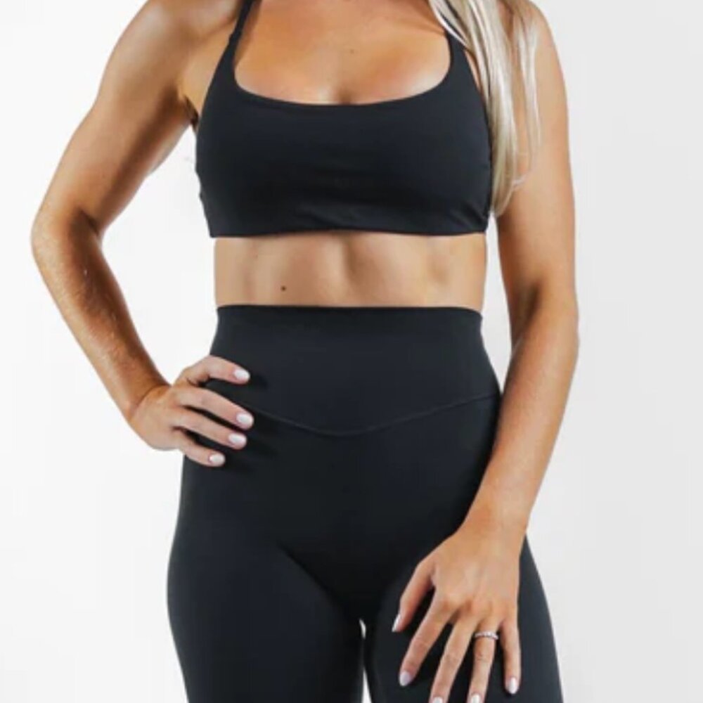 Vitality Cloud II Strappy Bra Midnight